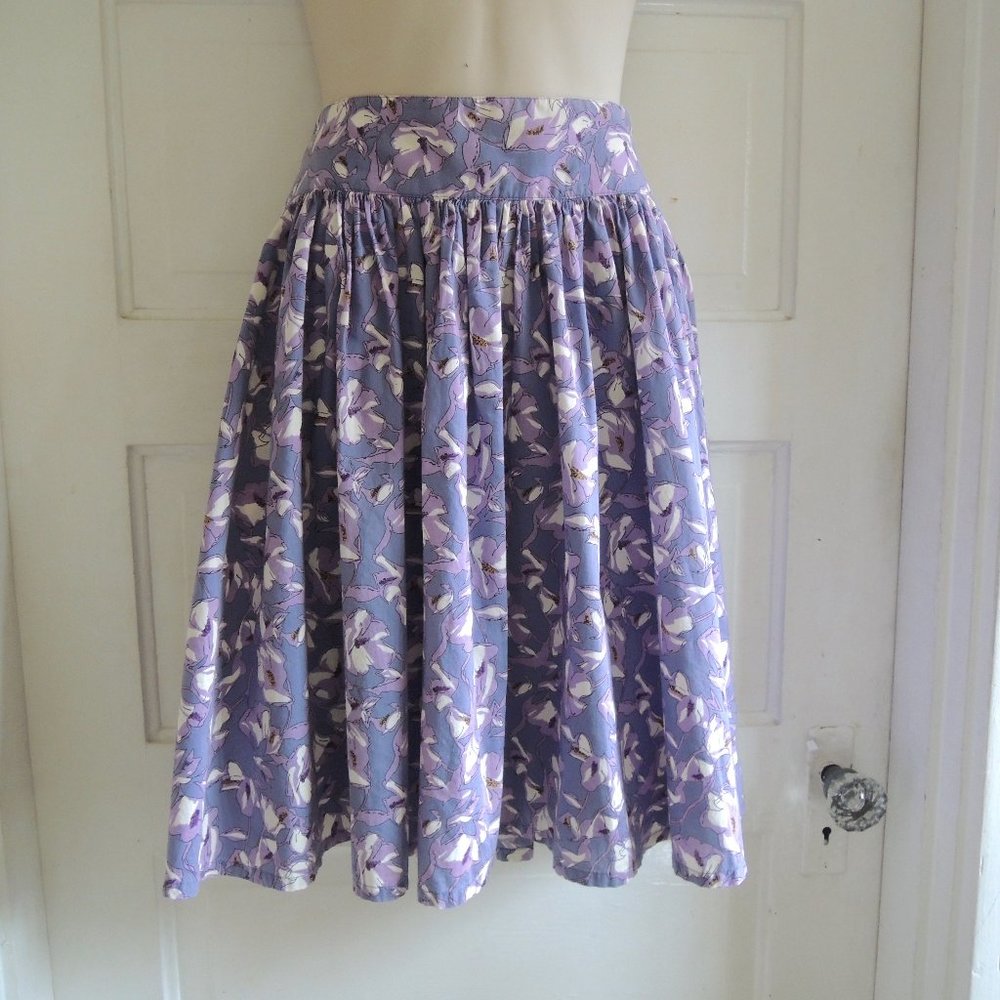 Purple & White Floral Dirndl Retro 50s Skirt S/XS